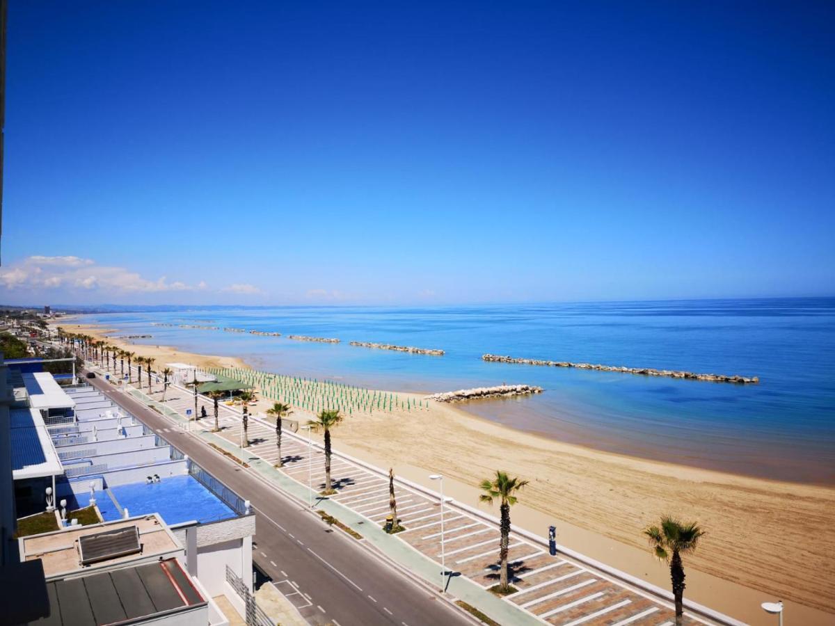 Apartment Sea View Termoli Exterior photo